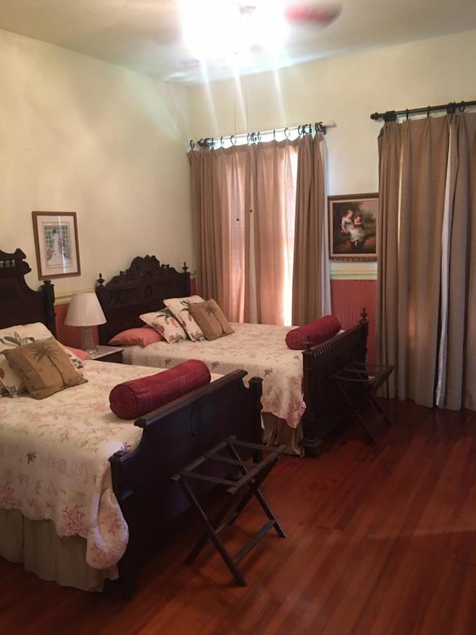 The Lasker Inn Galveston Bagian luar foto